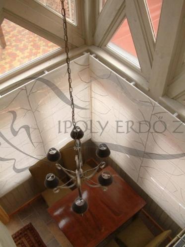 Haz Az Erdo Szelen Hotel Bank  Bagian luar foto